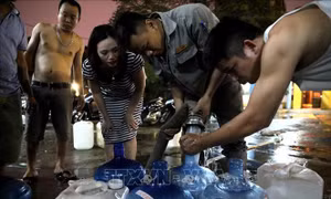 Hà Nội: Khẩn trương khắc phục hậu quả nguồn nước ô nhiễm