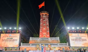 Tưng bừng Lễ kỷ niệm 200 năm Thành cổ Sơn Tây