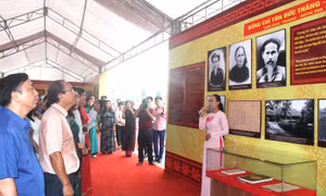 Triển lãm chuyên đề 'Thân thế và sự nghiệp Chủ tịch Tôn Đức Thắng'