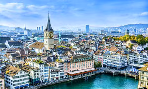 The Economist: Zurich vượt New York trở thành thành phố đắt đỏ nhất thế giới