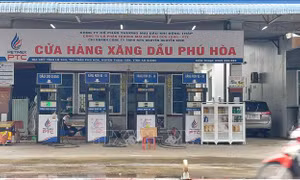 Khẩn trương khắc phục tình trạng thiếu hàng trên thị trường xăng dầu
