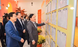 Phó Chủ tịch Quốc hội Nguyễn Khắc Định kiểm tra công tác chuẩn bị bầu cử tại Hà Nội