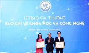 Trao Giải thưởng báo chí về khoa học và công nghệ năm 2021