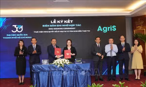 'Ba nhà' bắt tay tạo nên tam giác chiến lược đưa đất nước vươn lên mạnh mẽ