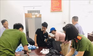 Bắt giữ đối tượng vận chuyển số lượng lớn ma túy trái phép