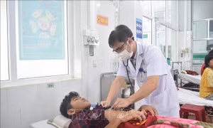 Đắk Lắk: Bệnh sốt xuất huyết gia tăng mạnh, nguy cơ bùng phát diện rộng