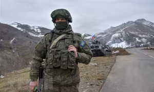 Xung đột Nagorny-Karabakh: Lực lượng người Armenia bắt đầu giao nộp vũ khí