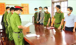 Bắt đối tượng vận chuyển trái phép xương, bộ phận động vật quý hiếm