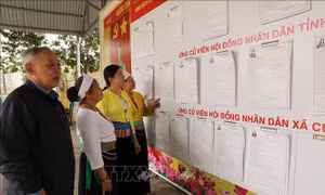 Cử tri các dân tộc tỉnh Ninh Bình đặt niềm tin nơi lá phiếu
