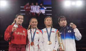 Olympic 2024: Đoàn Trung Quốc vượt Mỹ nhờ hơn 1 huy chương vàng