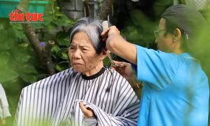 'Yes Beautiful' lan tỏa hạnh phúc từ những đường kéo thiện nguyện