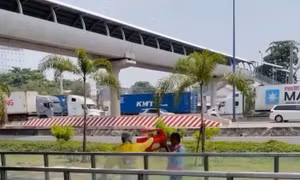 Lái xe ôm công nghệ và bảo vệ ga Metro Thủ Đức xô xát vì hút thuốc trong khu vực cấm