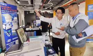 Gỡ điểm nghẽn pháp lý để hiện thực hóa chiến lược công nghiệp bán dẫn