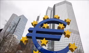 ECB khả năng tăng mạnh lãi suất  