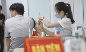 Hoàn thành hơn 1.000 mũi thứ 2 tiêm thử nghiệm vaccine Nano Covax giai đoạn 3