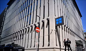 Cuộc họp quyết định chính sách sản lượng của OPEC+ không dễ dàng