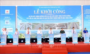 Khởi công dự án 2.850 tỷ đồng xây dựng đường bên, các cầu vượt dọc sông Hồng