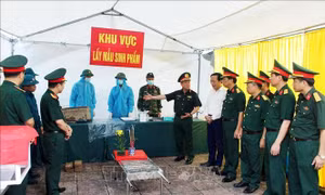 Chiến dịch 500 ngày đêm: Ninh Bình bàn giao hơn 2.100 mẫu sinh phẩm hài cốt liệt sĩ