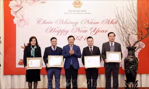 Bộ Ngoại giao gặp mặt các cơ quan báo chí nhân dịp năm mới 2021