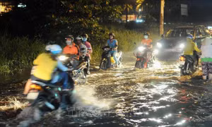 Lắp trạm bơm xử lý điểm ngập trên Quốc lộ 1 qua TP Hồ Chí Minh