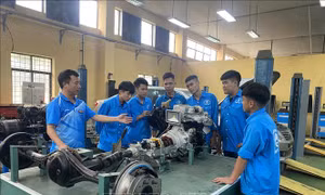Nhiều điểm mới trong quy định về chuẩn chuyên môn nghiệp vụ của nhà giáo giáo dục nghề nghiệp