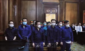 Xét xử 13 cựu cán bộ Công an phường Phú Thọ Hòa, TP Hồ Chí Minh