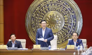 Chủ tịch Quốc hội làm việc với Ủy ban về các vấn đề Xã hội và Ủy ban Pháp luật