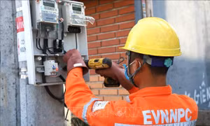 Gỡ khó cho EVN về đầu tư xây dựng và cơ chế bán điện 