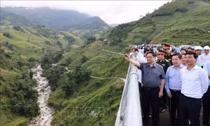 Thủ tướng: Khơi thông điểm nghẽn về giao thông, mở ra không gian phát triển mới