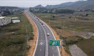 Kết nối giao thông liên hoàn giữa Vĩnh Yên, Hòa Bình và Việt Trì
