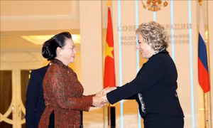 Lễ đón, hội đàm giữa Chủ tịch Quốc hội Nguyễn Thị Kim Ngân và Chủ tịch Hội đồng LB Nga