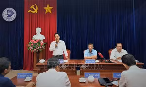 Cà Mau: Xác minh thông tin lãnh đạo huyện 'mặc cả chung chi' với nhà thầu