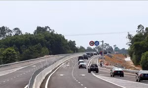 Bộ GTVT lập tổ giám định sửa chữa cao tốc Đà Nẵng - Quảng Ngãi