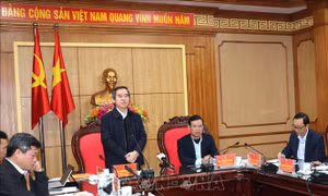 Trưởng ban Kinh tế Trung ương Nguyễn Văn Bình làm việc với Ban Thường vụ Tỉnh ủy Hà Giang 