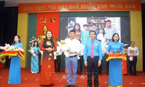 Thái Nguyên tôn vinh 45 gia đình cán bộ, công chức, viên chức tiêu biểu