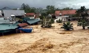 Quảng Ninh: Vỡ tràn đập ở Tiên Yên do lũ dâng cao, 400 nhà dân bị ngập
