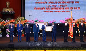 Thủ tướng dự Lễ kỷ niệm 80 năm Ngày thành lập Đài Tiếng nói Việt Nam