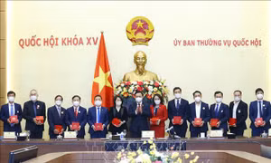 Chủ tịch Quốc hội gặp mặt đại diện lãnh đạo các doanh nghiệp tiêu biểu trong ứng dụng khoa học công nghệ
