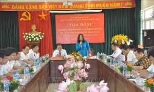 Chia sẻ kinh nghiệm về xây dựng, chỉnh đốn Đảng trong khối cơ quan doanh nghiệp