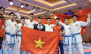 HLV Dương Hoàng Long tự hào về thành tích xuất sắc của Karate Việt Nam