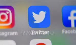 Facebook và Twitter gỡ bài của Tổng thống D.Trump về virus SARS-CoV-2