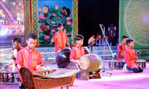 Liên hoan nhạc ngũ âm và múa dân gian Khmer