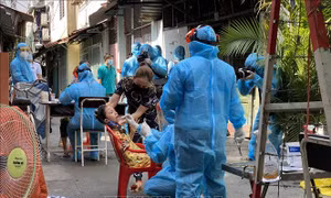 Thêm 11 trường hợp ở TP Hồ Chí Minh dương tính với SARS-CoV-2