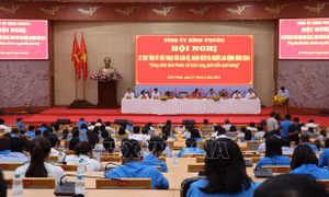 Lắng nghe tâm tư, nguyện vọng của công nhân, người lao động