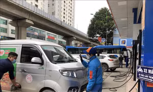 Xăng dầu liên tục tăng giá: Áp lực lớn với nhiều ngành hàng, sản xuất