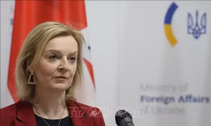 Ngoại trưởng Anh Liz Truss tuyên bố tranh cử Thủ tướng