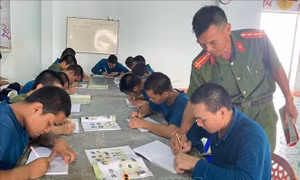 Lớp học đặc biệt cho những người lầm lỡ