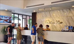 Nhiều cơ sở lưu trú tại Huế đạt công suất tối đa trong ngày đầu nghỉ lễ 30/4-1/5