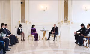 Phó Chủ tịch nước Đặng Thị Ngọc Thịnh hội kiến Tổng thống Azerbaijan Ilham Aliyev 