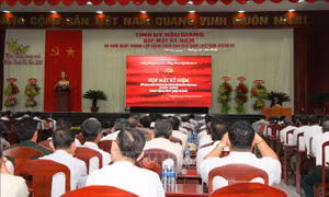 Họp mặt Kỷ niệm 89 năm Ngày thành lập Đảng